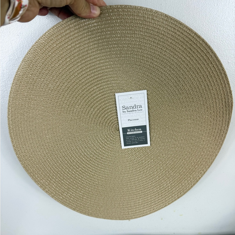 Sandra Lee Round Placemats NWT Set of 5‎ Tan Table Linens 15" Diameter